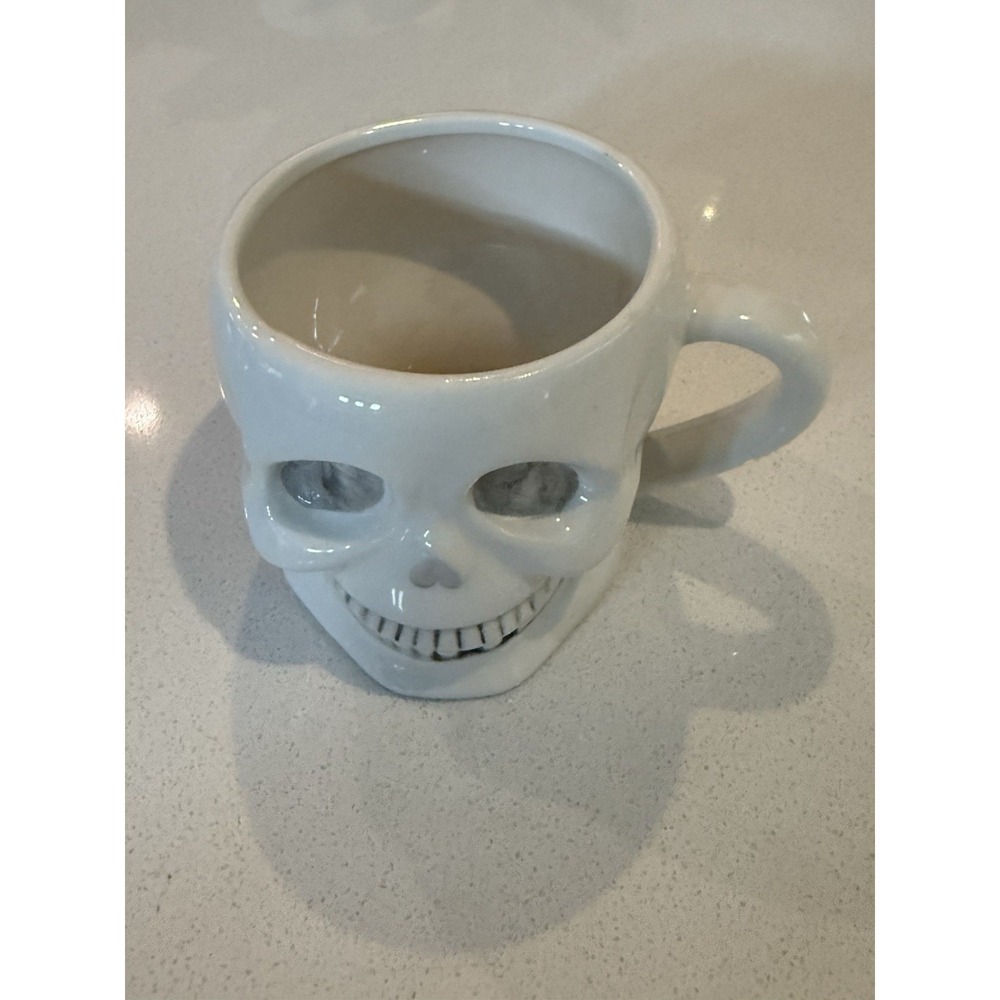 MAUD BORUP Skull Mug White 3D Coffee Cup Mug Skeleton Halloween 3.25"‎
